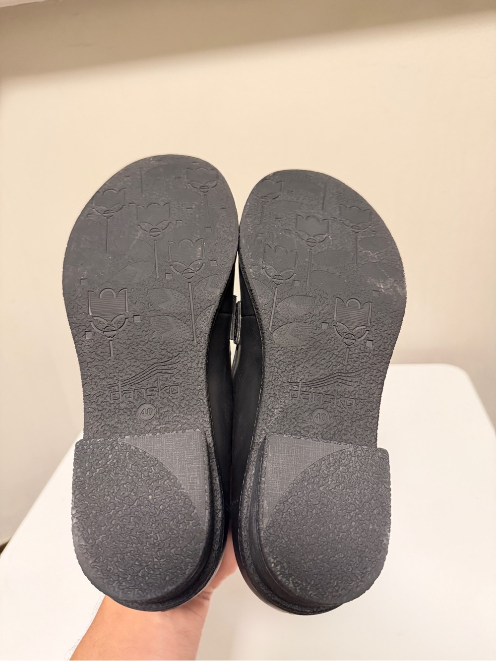 Dansko Danica Black Waterproof Burnished Loafer Women’s EU 40 US 8.5-9 - Picture 6 of 9